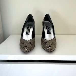 Stuart Weitzman vintage crystal evening shoes . Size 9